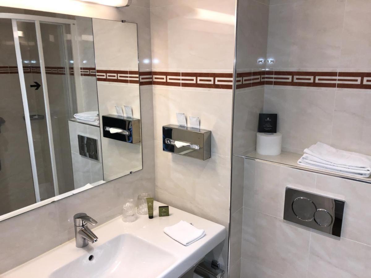 Hotel Alison Paris Ngoại thất bức ảnh